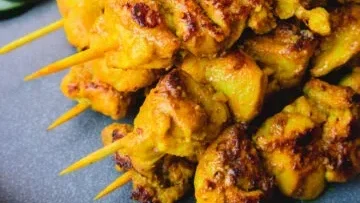 Foodie Paradises in Malaysia, Satay, Malaysia's Top Foodie Paradises!, Culinary Adventures in Malaysia: Must-Try Dishes!, Savoring Malaysia's Exotic Flavors!, Food Lover's Guide to Malaysia!, Taste the Essence of Malaysia: Foodie's Heaven!