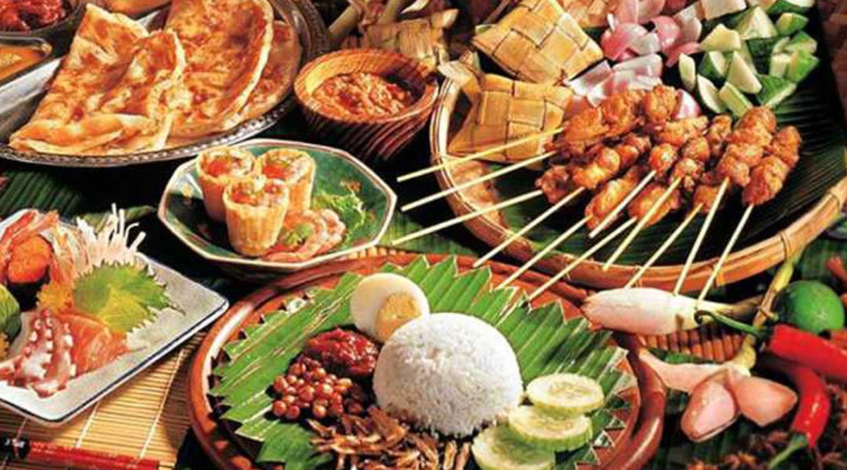 "Malaysia's Top Foodie Paradises! Culinary Adventures in Malaysia: Must-Try Dishes! Savoring Malaysia's Exotic Flavors! Food Lover's Guide to Malaysia! Taste the Essence of Malaysia: Foodie's Heaven!"